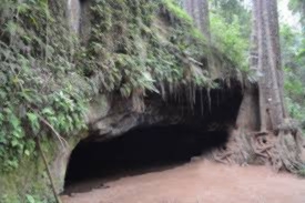 mau mau caves